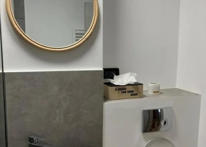 Ella * كونستانتا