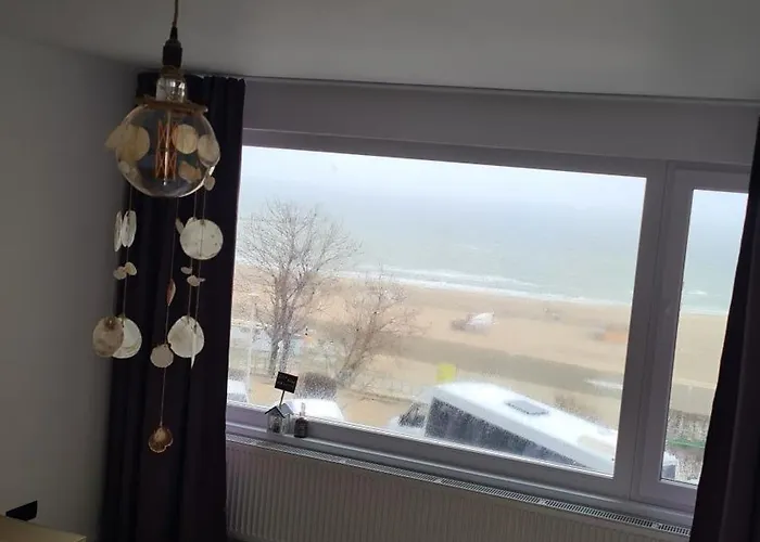 Ella شقة كونستانتا